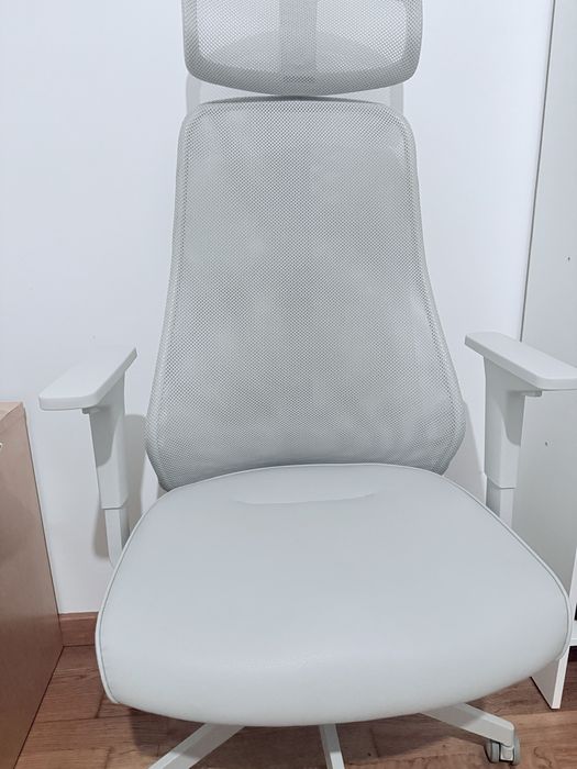 Cadeira gaming ergonómica