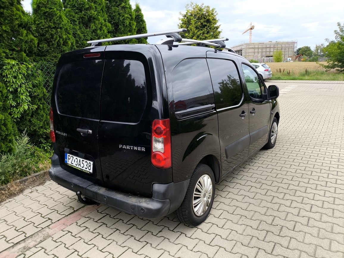 Peugeot Partner 2010r. Wspoma,Klima, elektryka grzane fotele