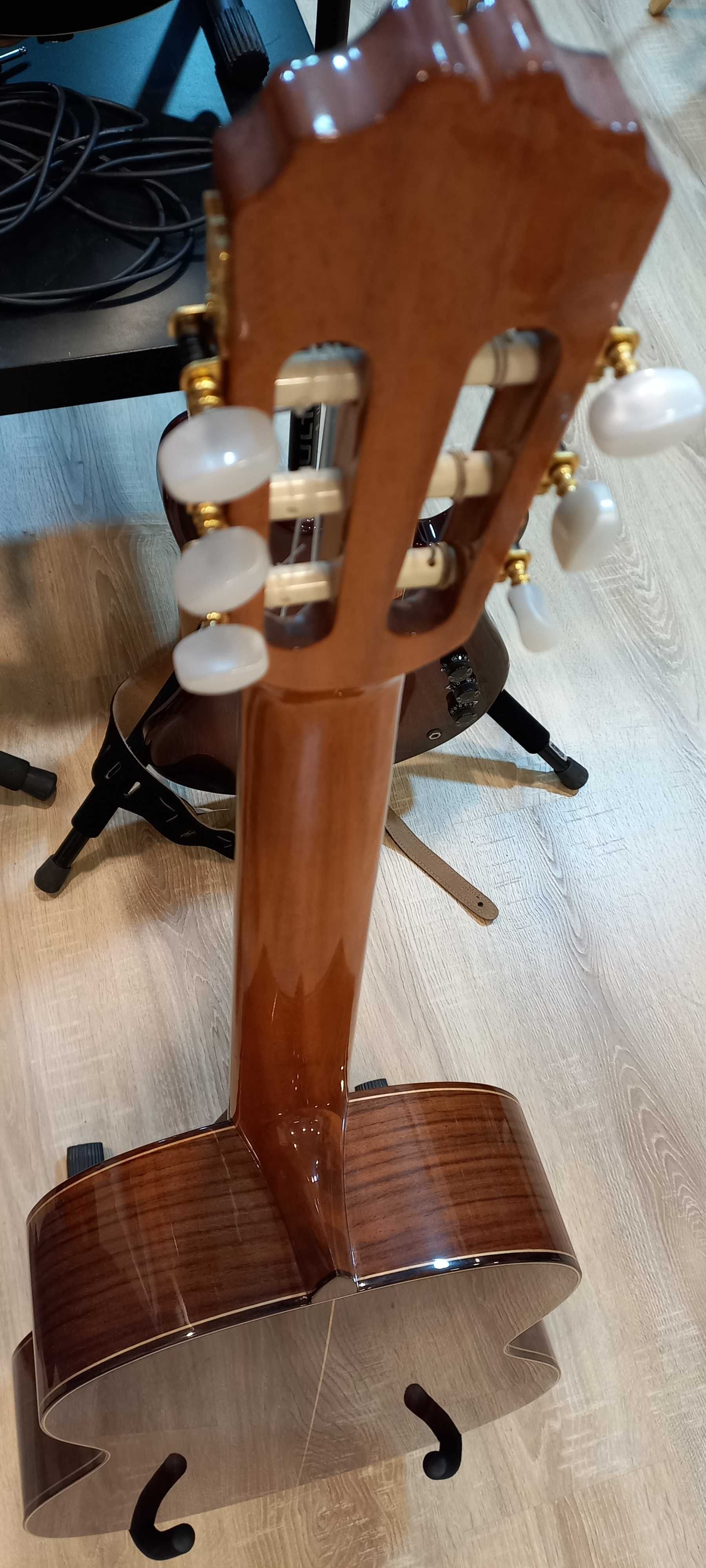 Guitarra Clássica José Torres JTC-30 NOVA + de 40% desconto