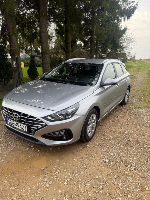 Wypożyczalnia, wynajem aut .