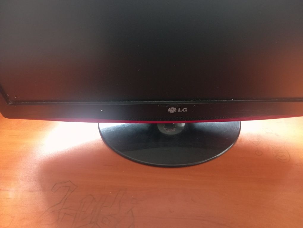 Monitor LG 60 GHz