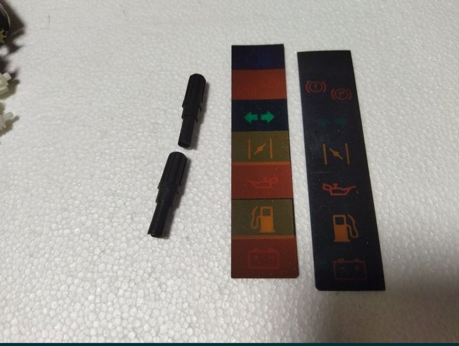 Стекло скло щитка панели приборов Таврия Славута