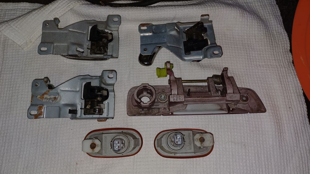 Ручки дверей Mitsubishi Galant (1997-2003)