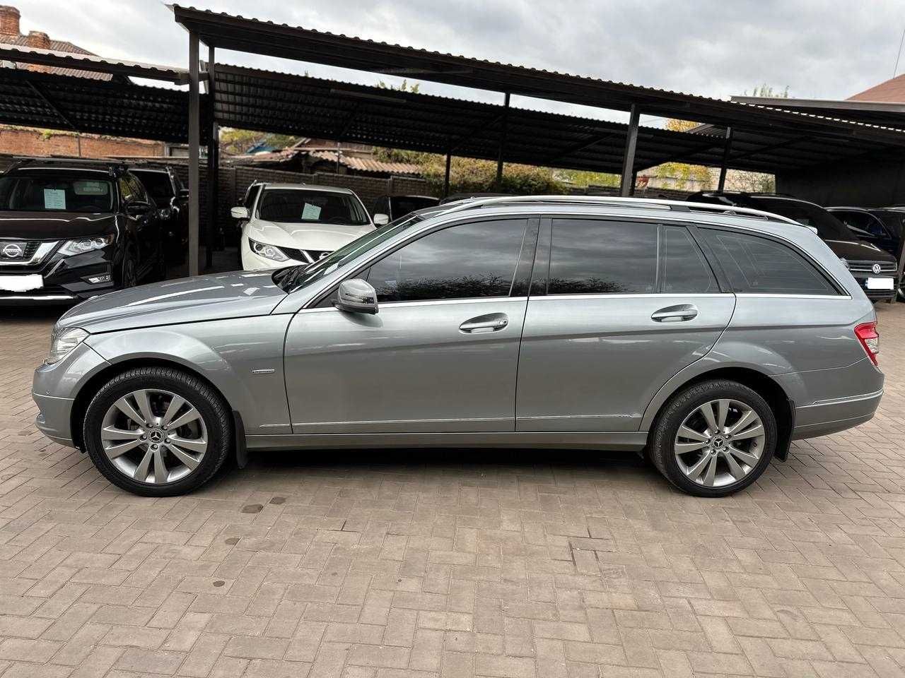 Mercedes Benz C-class 2010