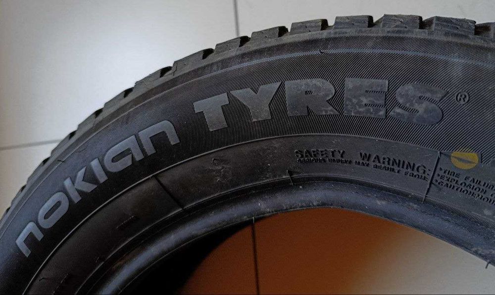 Пара шин б/у 205/60R16 96H Nokian Tyres Snowproof 1