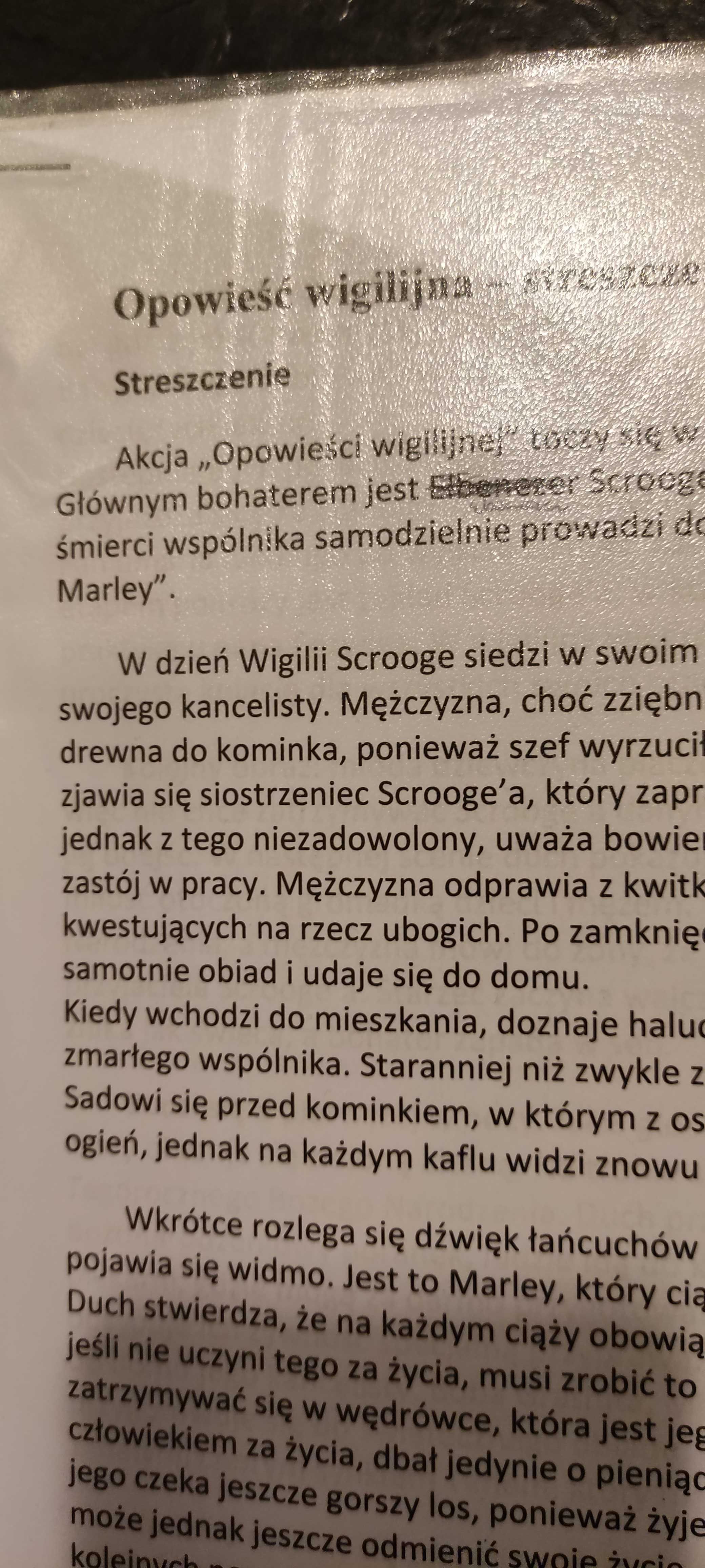 Odddam wydruki streszczeń kilku lektur w SP