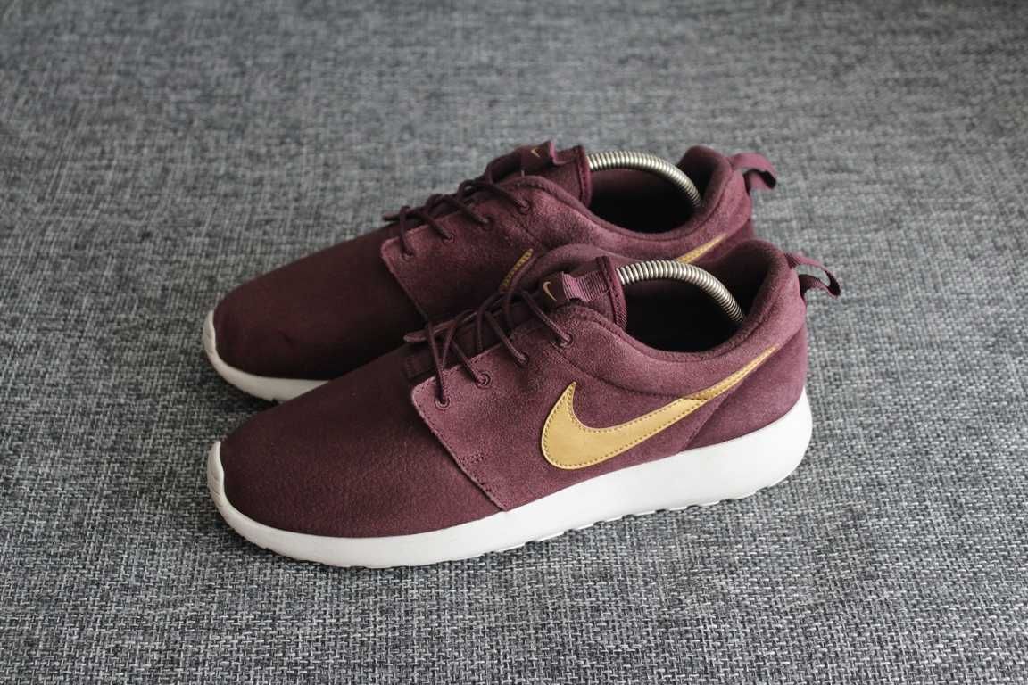 Кросівки Nike Roshe One Suede Mahogany Оригінал 43-43.5р