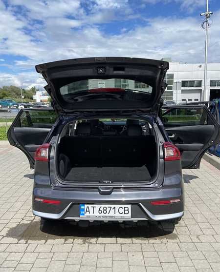 Kia Niro 2017рік