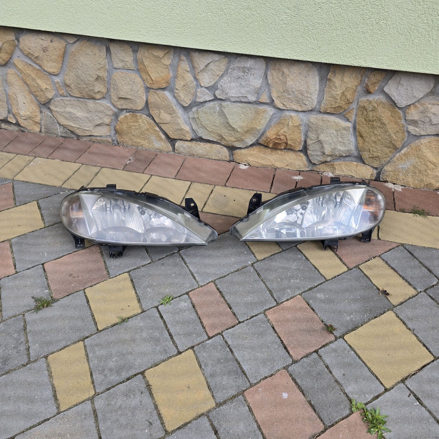 Фари передні Renault Magene 1 (7700427870D)  7700427874D