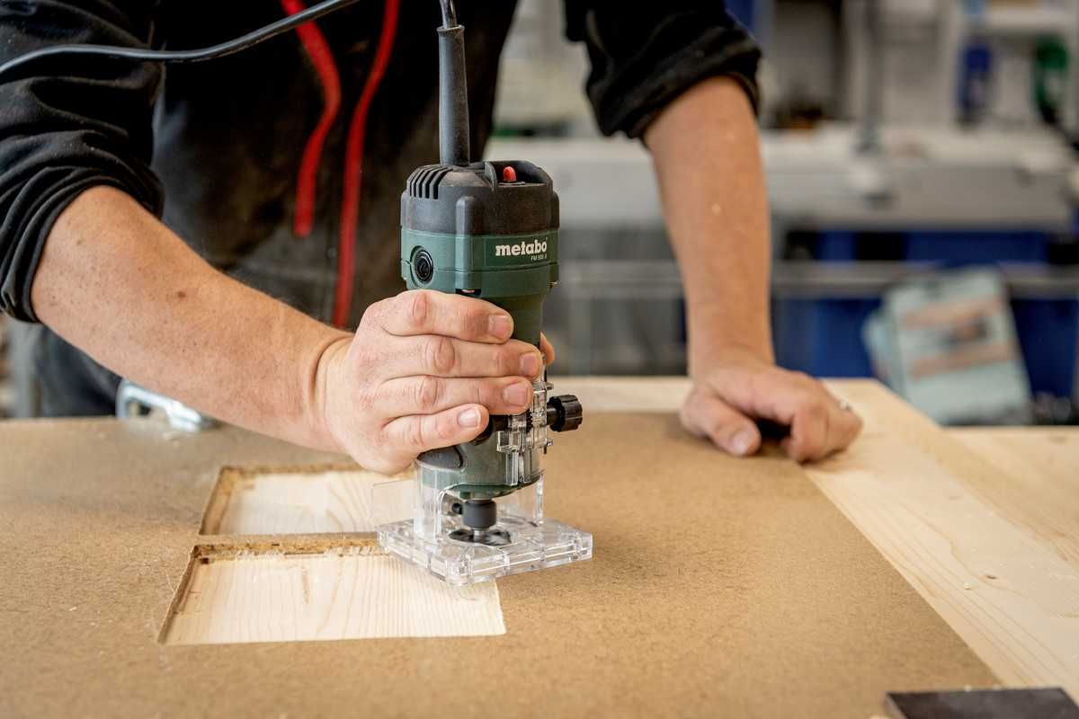 Frezarka do krawędzi Metabo FM 500-6