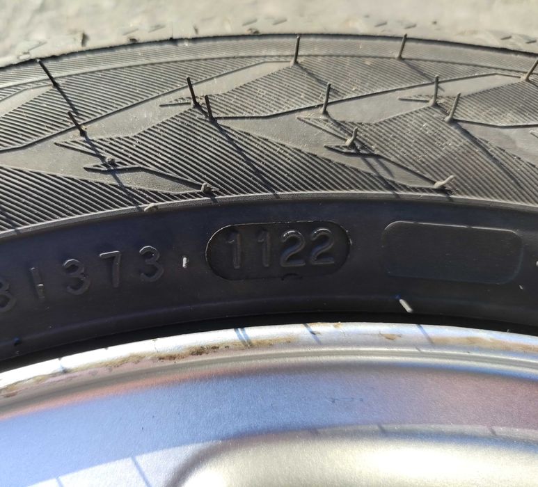 Koła, felgi z oponami 195/50 R15 4x100 ET38 Seat Ibiza