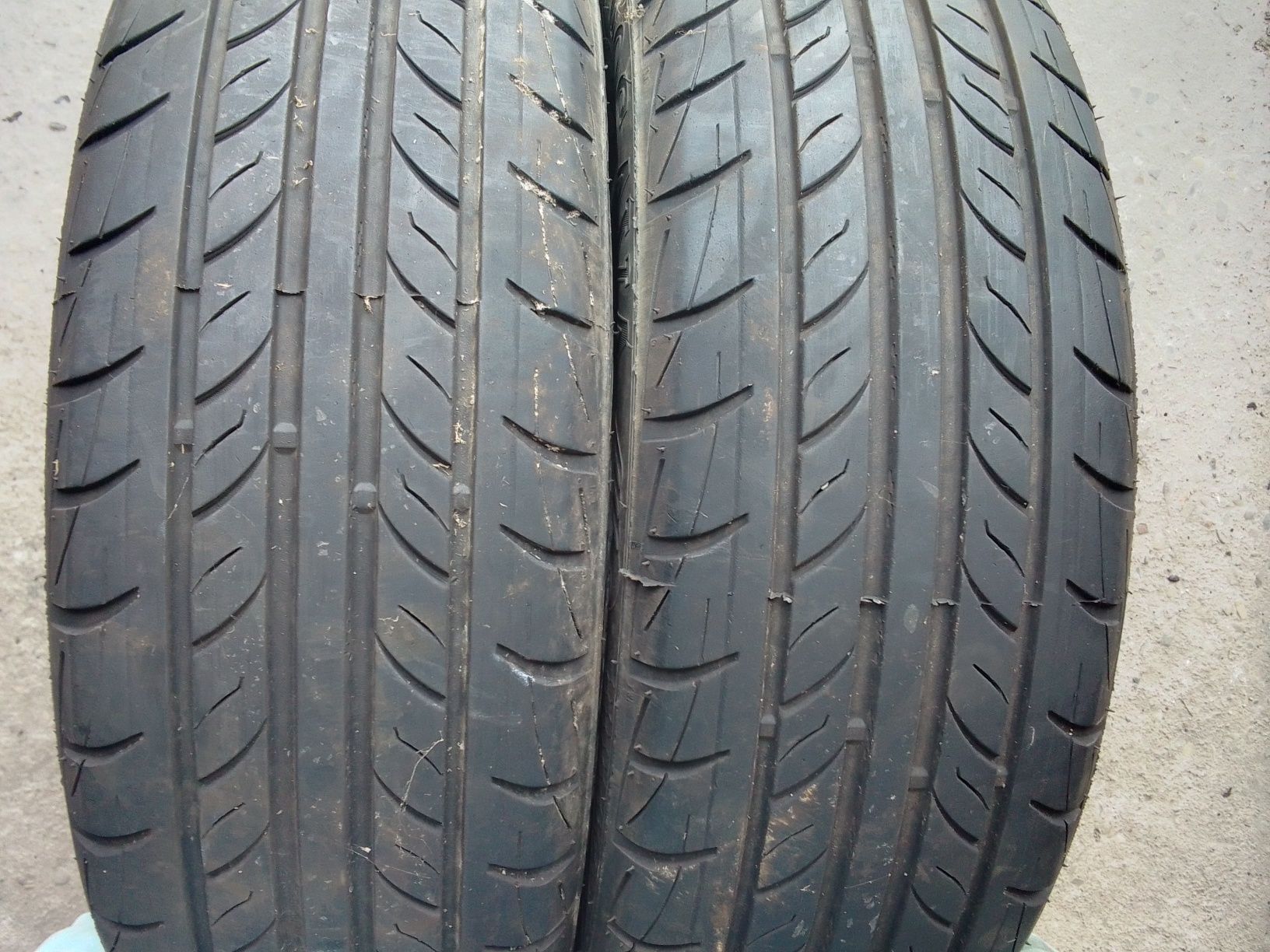 2 Opony letnie 185/70r14 ROSAVA 2020r