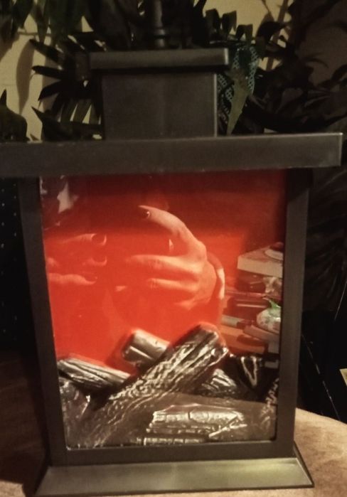 Wystrój wnętrza, lampka,atrapa kominka,nowa