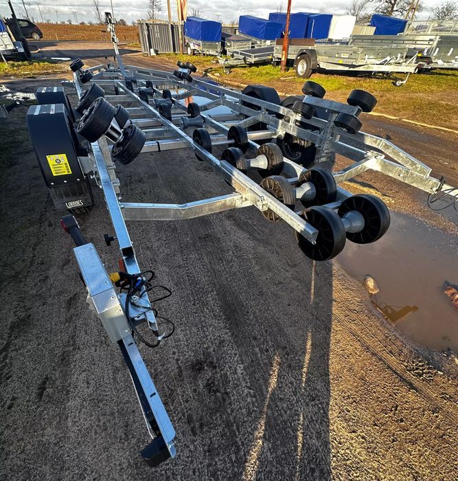 Przyczepa pod jacht łódź Lorries PP25 do 780cm TRANSPORT 2500DMC RATY