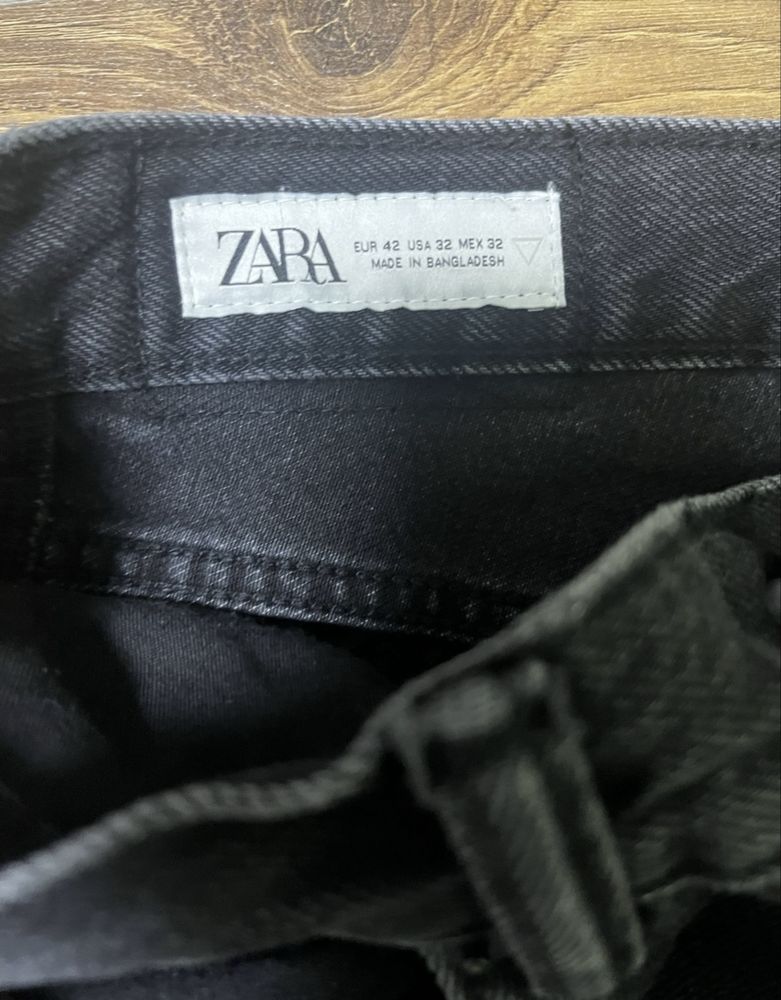 Джинси ZARA