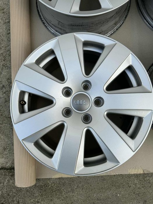 Felgi aluminiowe 16 4F0 7J, 7J, ET42, 5x112 VW, Audi A4, A6