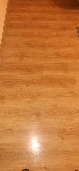 ODDAM za darmo panele podłogowe z mieszkania