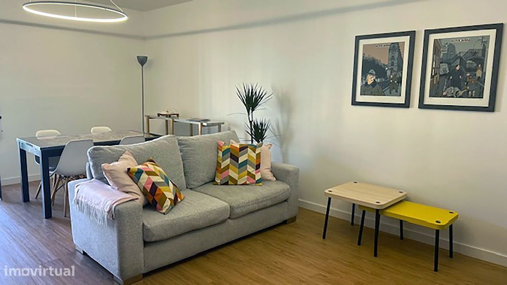 Arrendo T1 - Av. Álvaro Pais c/garagem