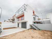 Moradia T4 Moinhos da Funcheira Amadora Sintra Lisboa