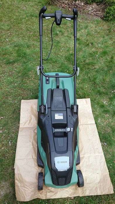 Kosiarka Bosch Universal Rotak 650 na części