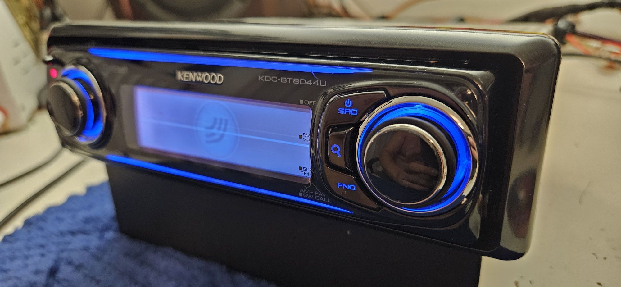 Kenwood KDC-BT8044U 3xRCA Bluetooth DSP DTA pilot