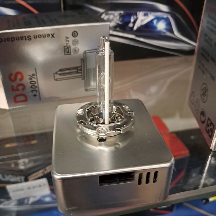 Лампа ксенон D5S