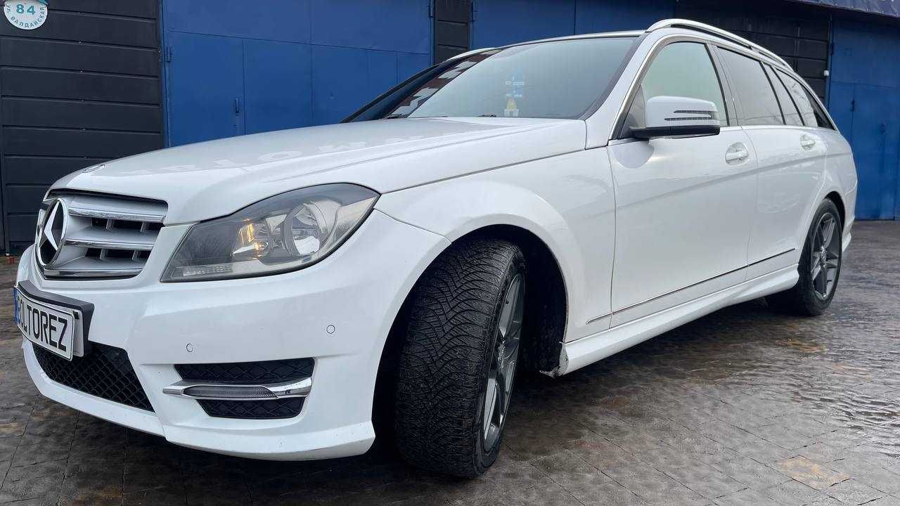 Шрот Розбірка запчастини W204 C-class/Разборка запчасти Мерседес W204