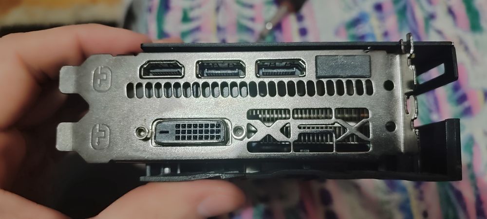 XFX Rx 590 8 GB Fatboy