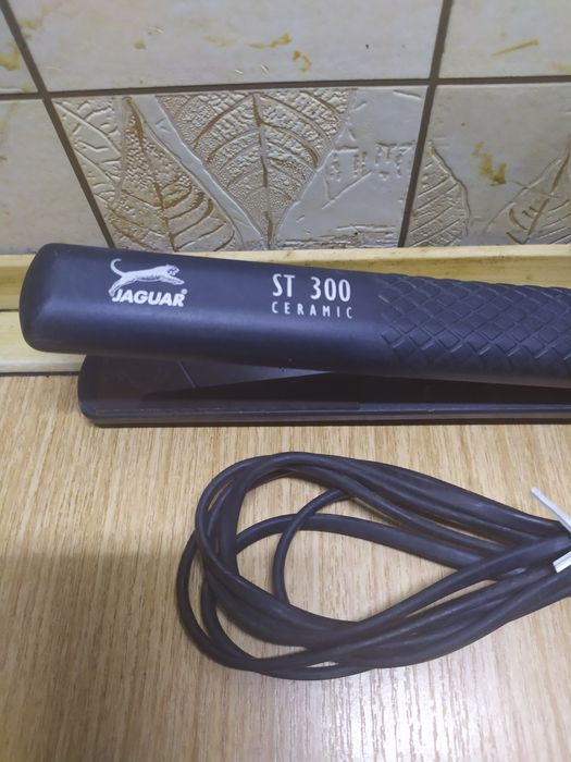 Утюжок для волос