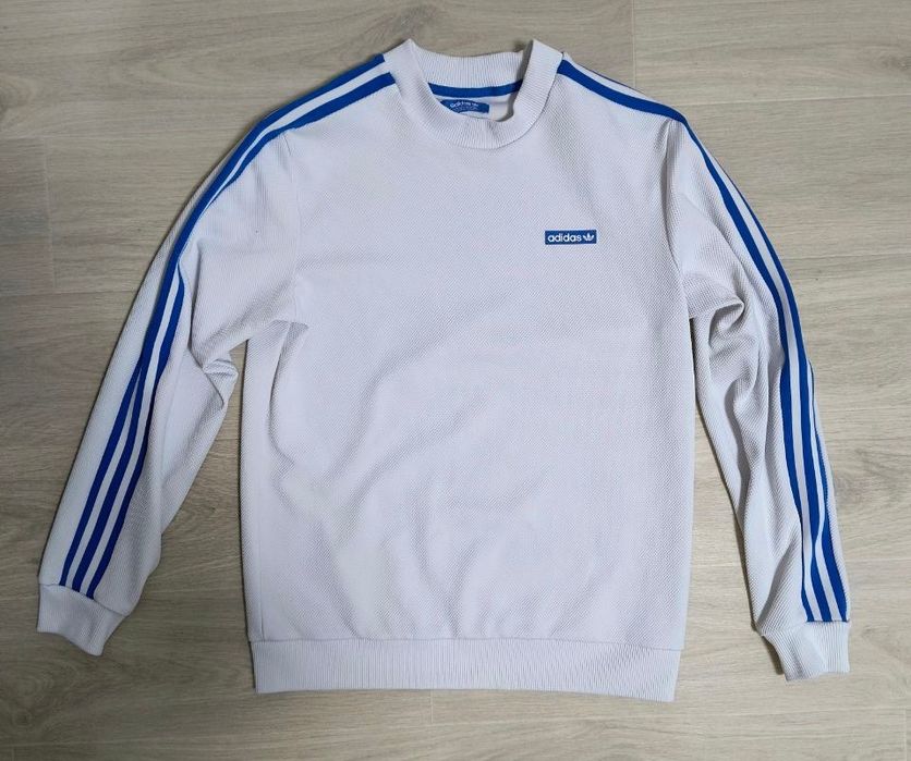 Світшот adidas /розмір L