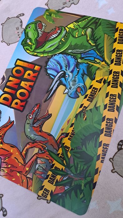 Nowa podkładka duża z dinozaurami