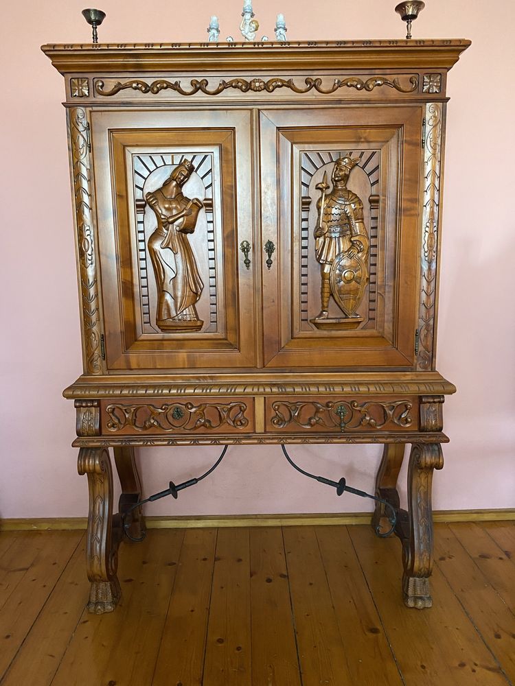 Komplet mebli Renesans