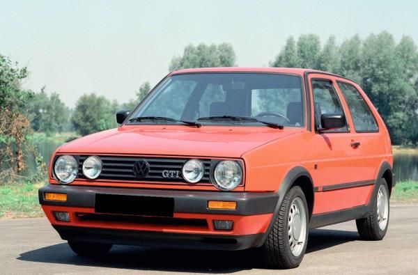 Ótica / farol esquerda VOLKSWAGEN Golf II (19E, 1G1)