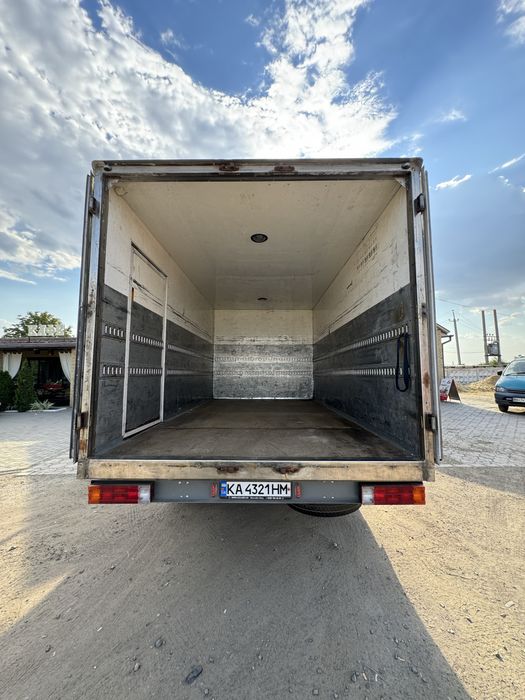 Перевезення вантажу термобудка перевезення меблів