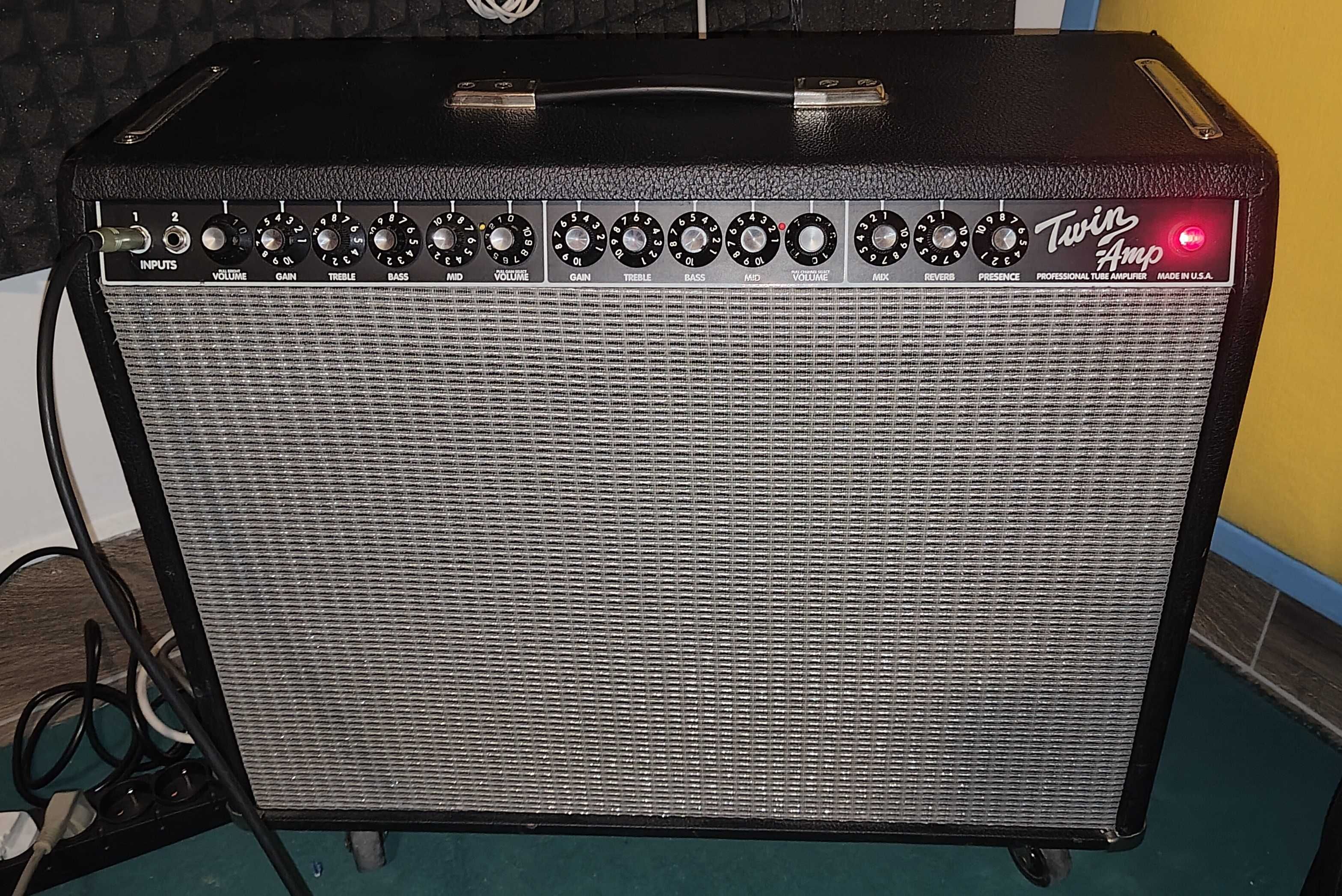 Fender Twin Amp - Evil Twin - combo gitarowe