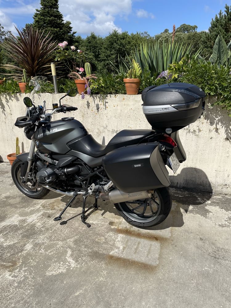 BMW R1200R como nova