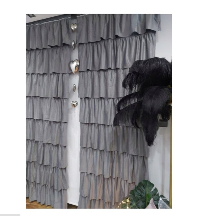 Sprzedam zasłony welurowe falbany