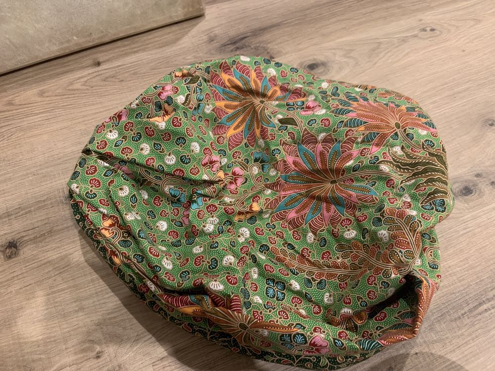 Sling com tecido Camboja
