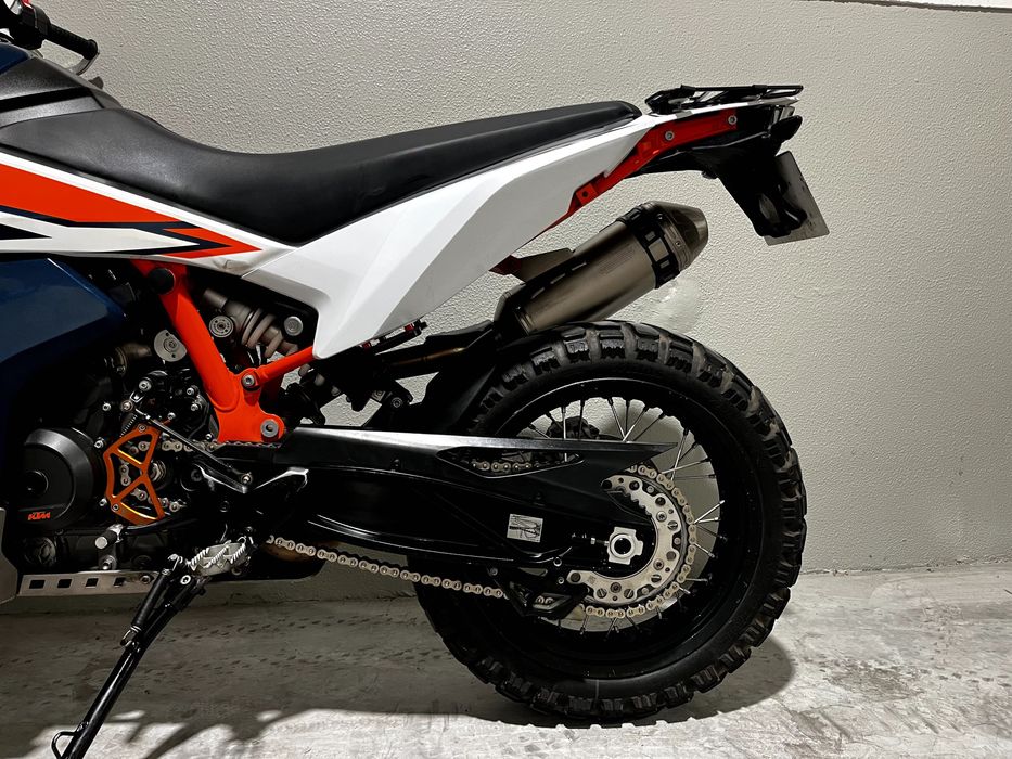 2023 KTM 890 ADV R