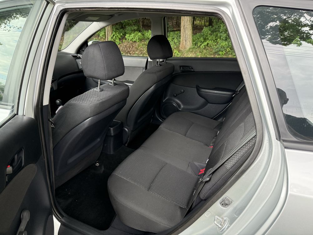 Hyundai i30 2009r 1.4b