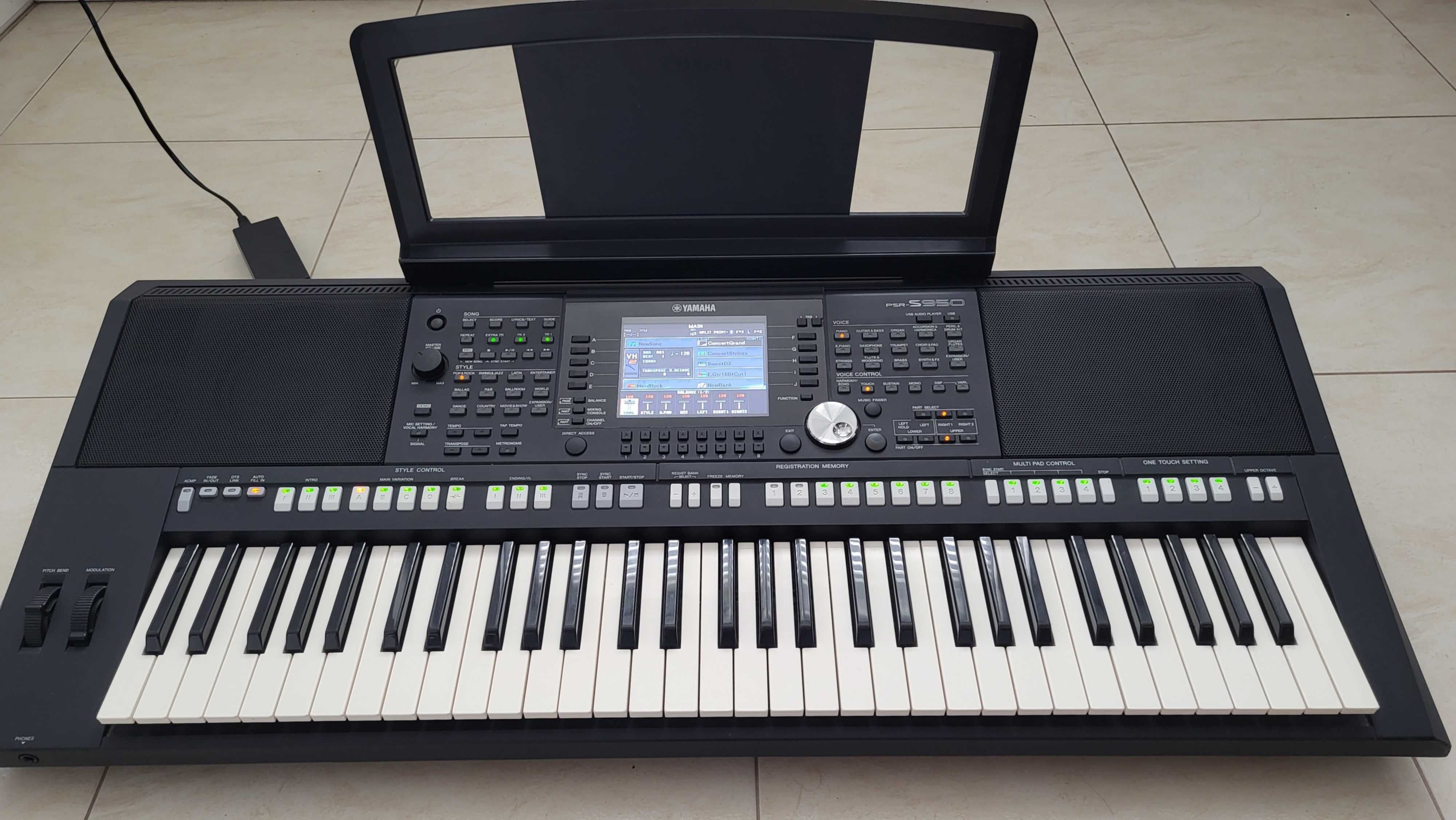 Sprzedam Yamaha PSR S950