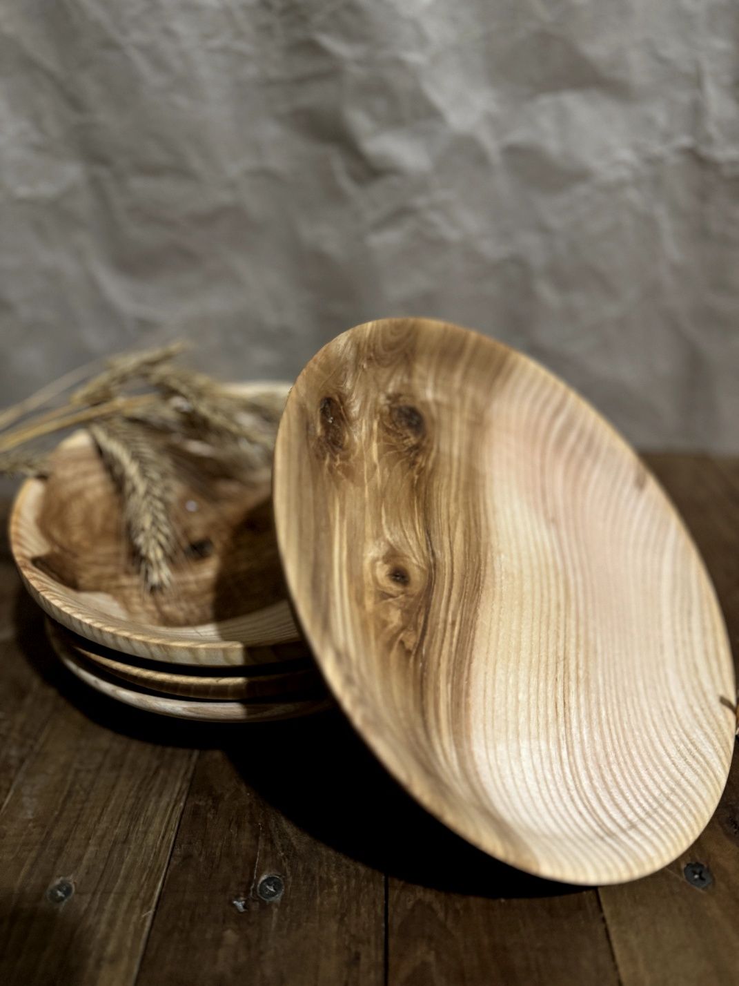 Дерев'яний посуд ручної роботи