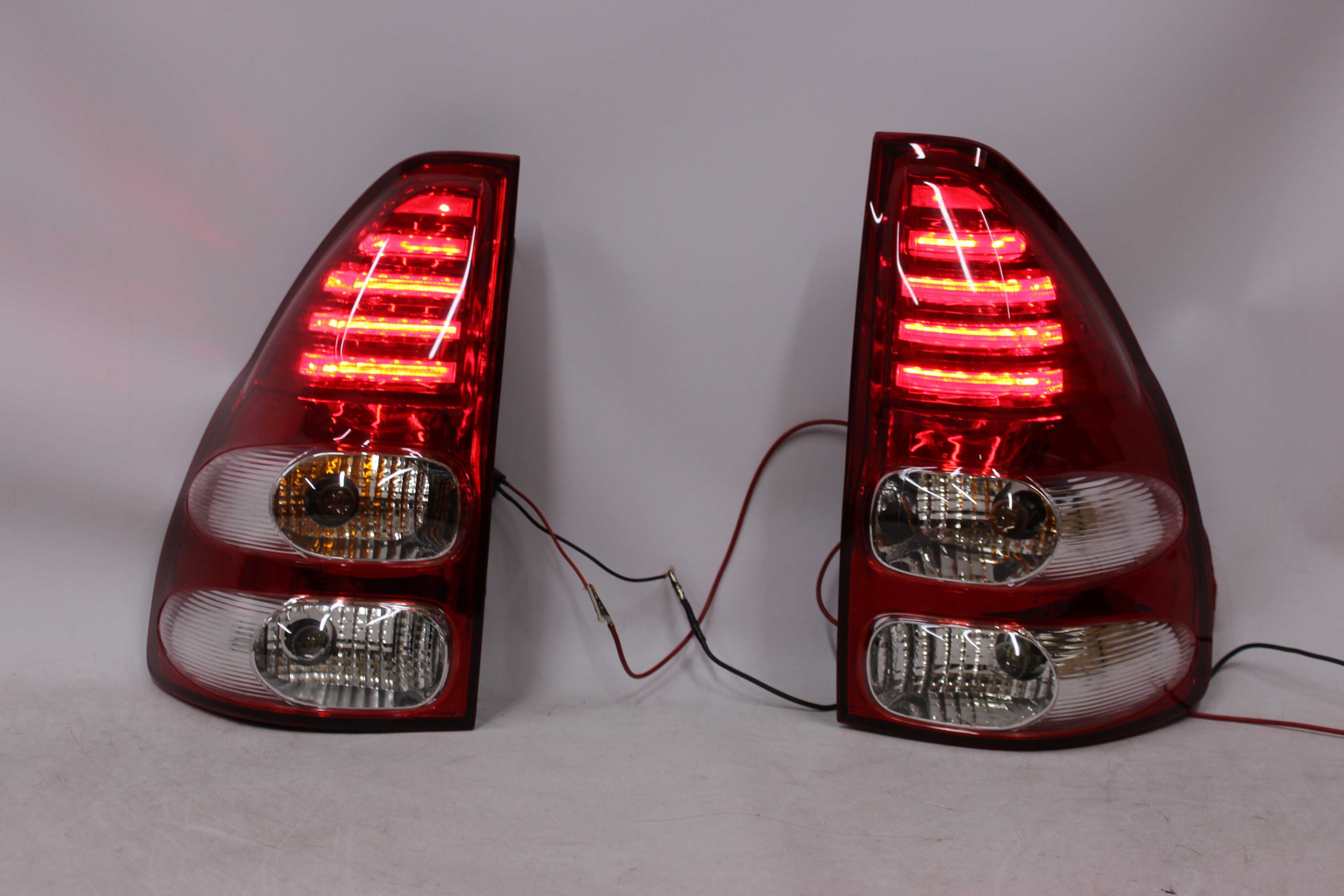Lampy światła tył tylne TOYOTA LAND CRUISER 120 r.03-09 RED TUNING LED