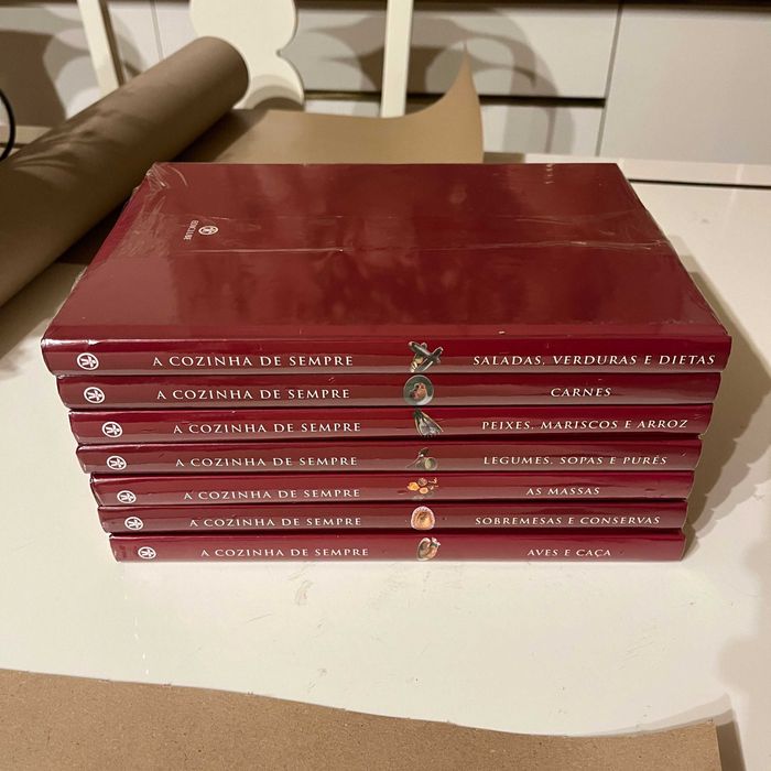 A Cozinha de Sempre (7 volumes, novos e selados)