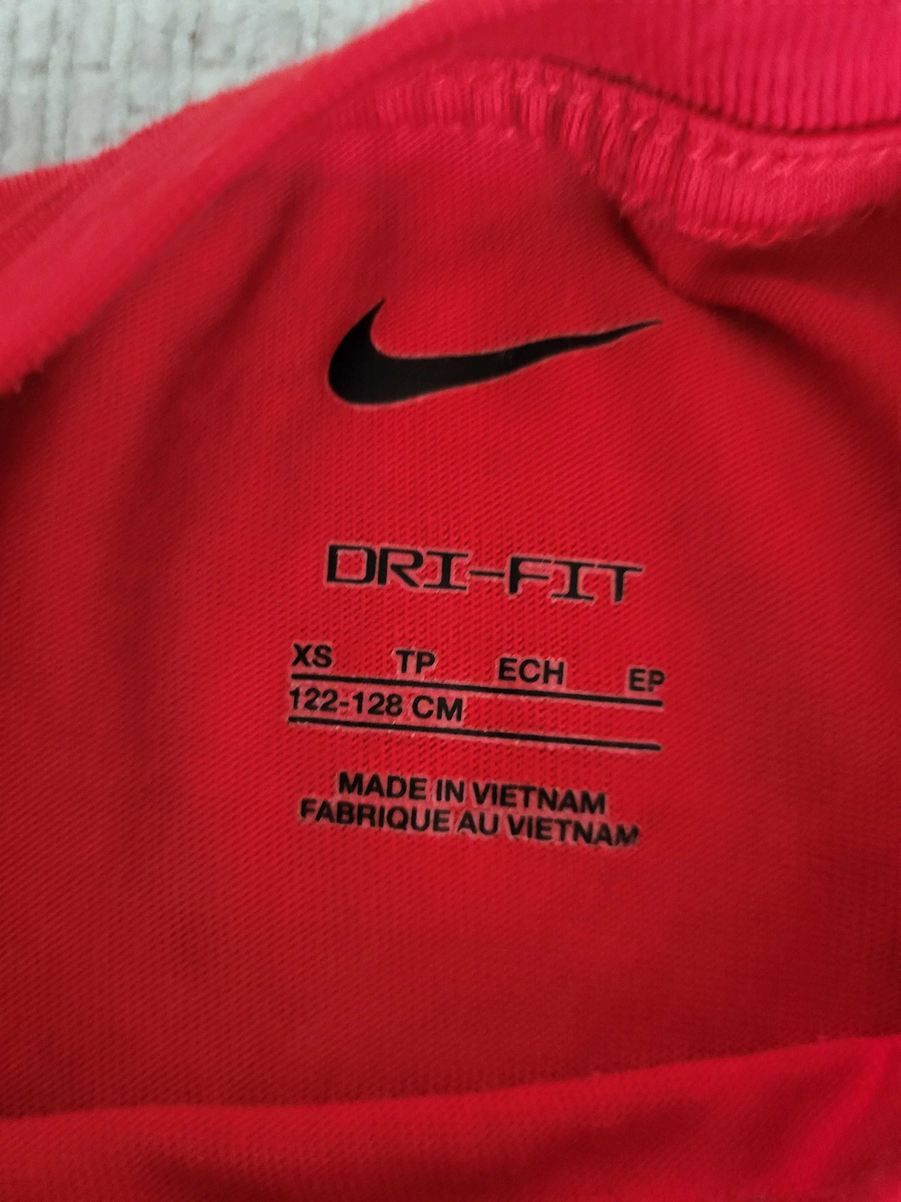 Koszulka NIKE rozm.128
