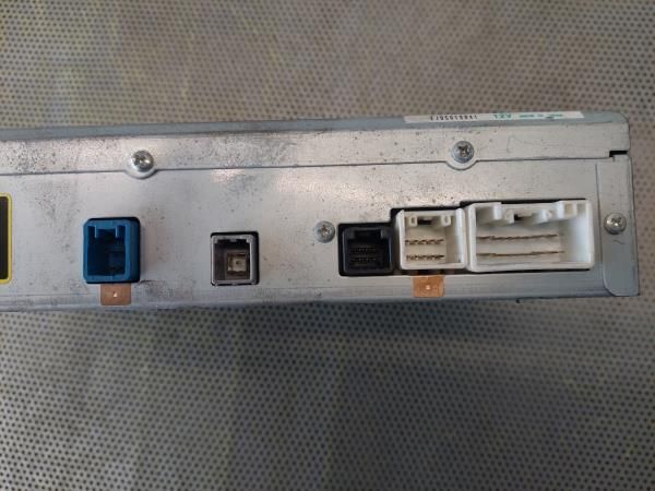 Rádio / auto-rádio TOYOTA Prius Hatchback (_W3_)