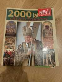 Jan Paweł II - segragtory z gazetami