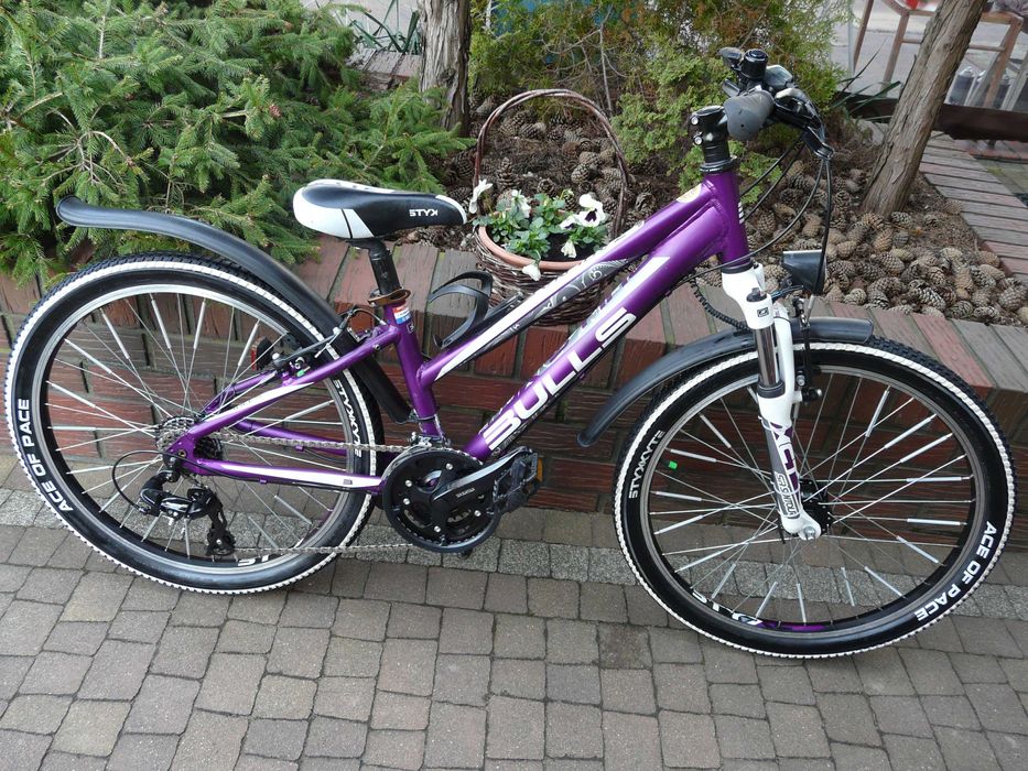 Rower dziecięcy BULLS Zarena 24"/32-ładny, sprawny Germany
