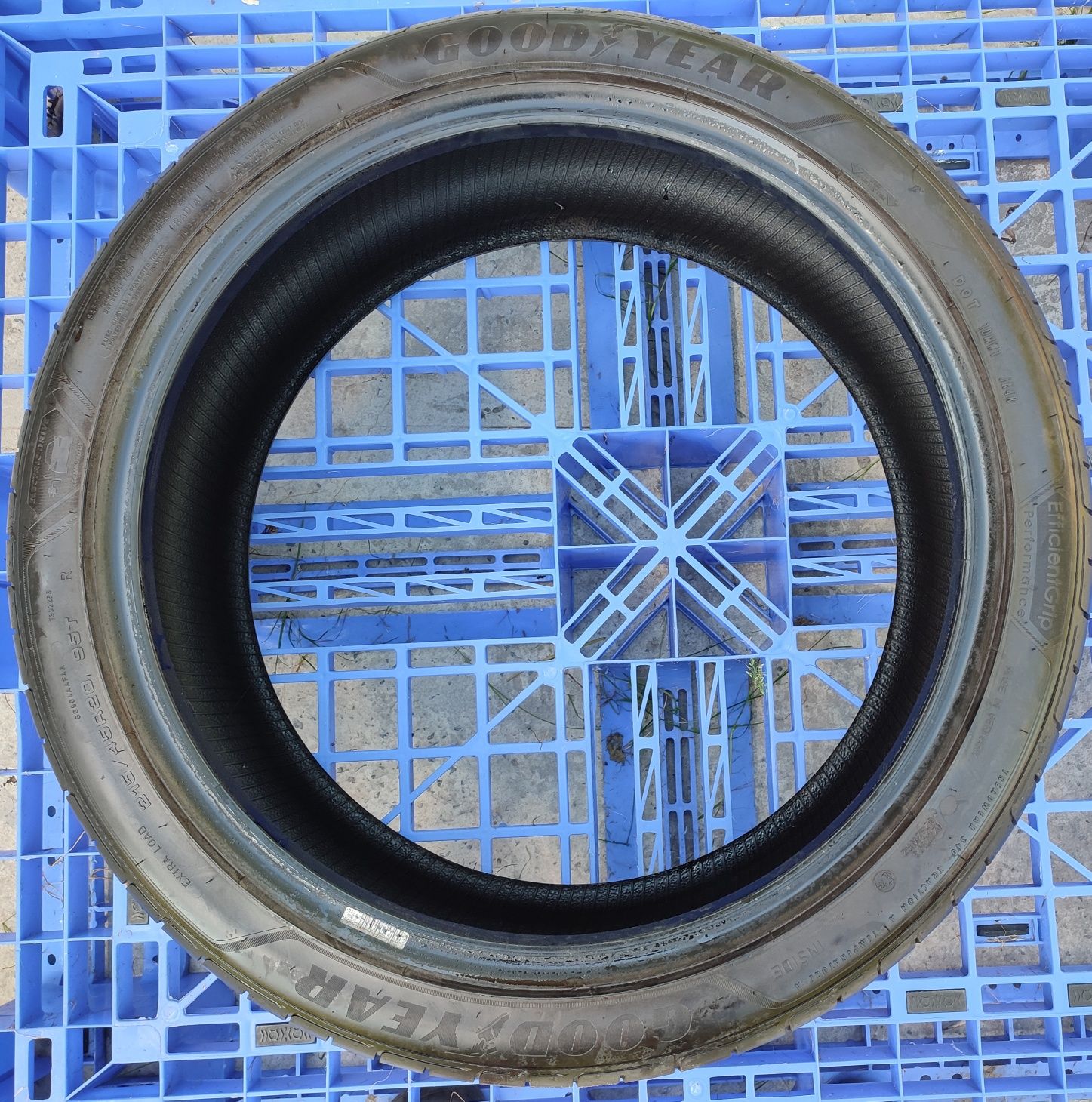 Автошини , Goodyear