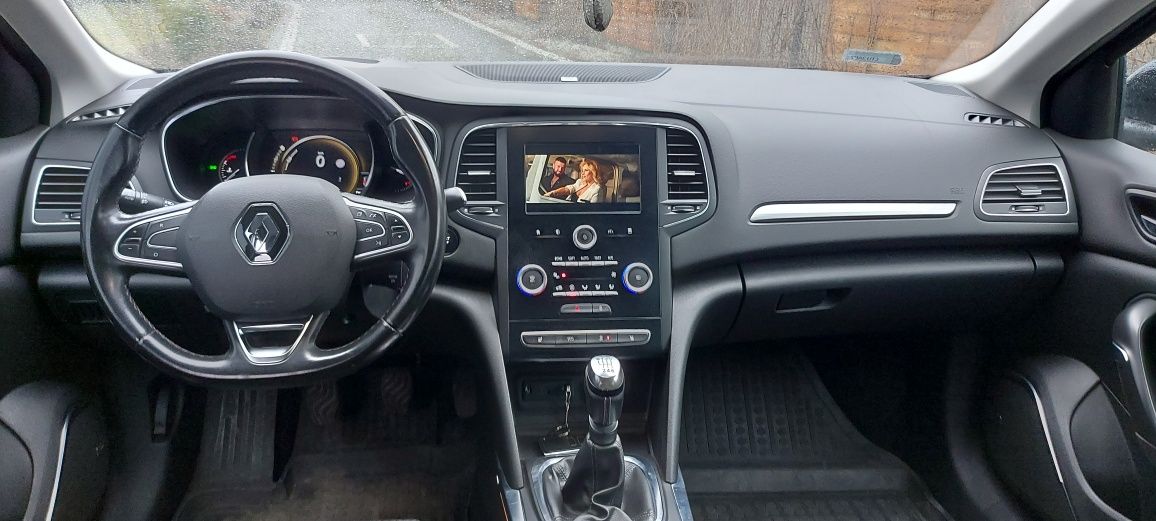 Renault Megane 4 2016r. 1.6 dci 130km wersja BOSE